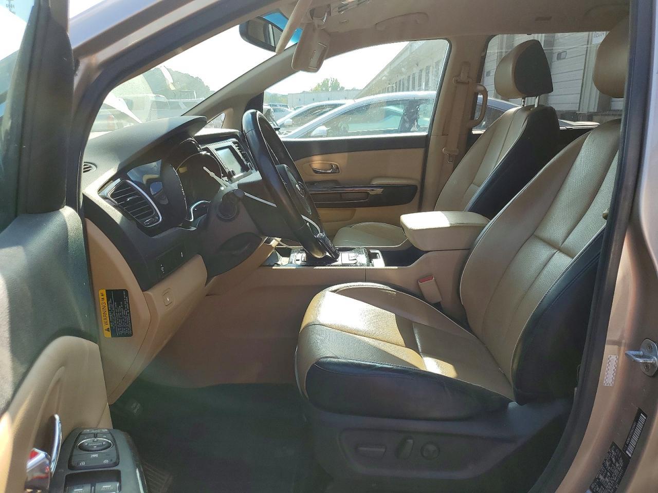 2017 Kia Sedona Ex - Image 7