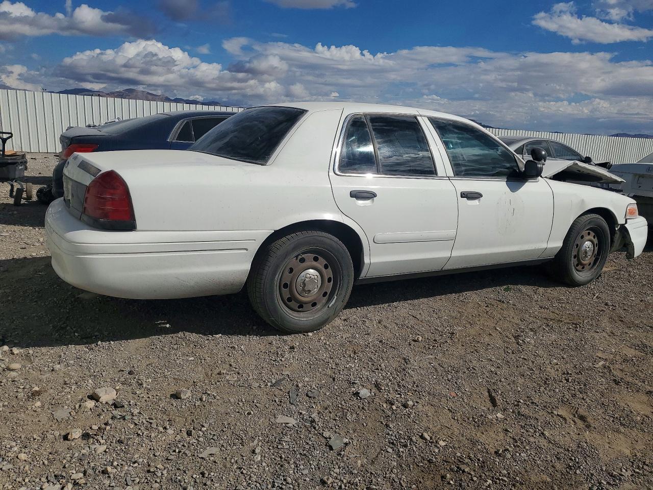 2006 Ford Crown Vict - Фото 3