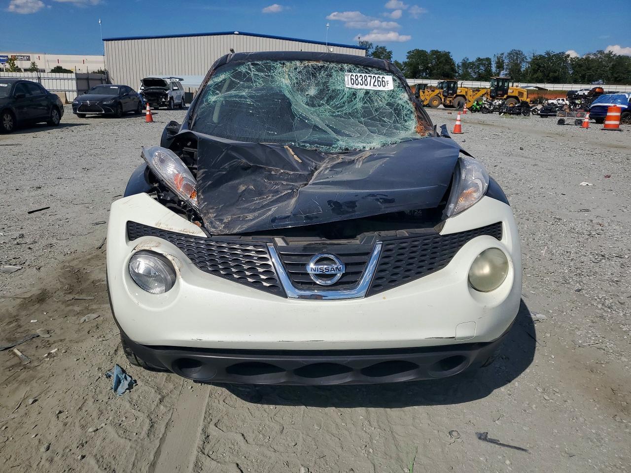 2012 Nissan Juke S - Фото 5