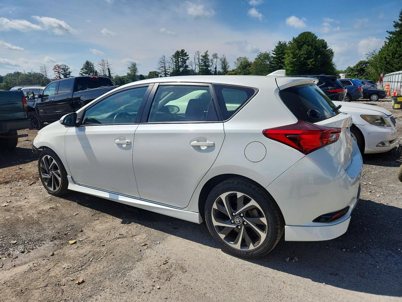 2017 Toyota Corolla Im Base - Image 2