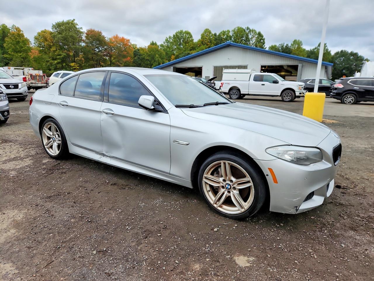 2013 BMW 550 Xi - Фото 4