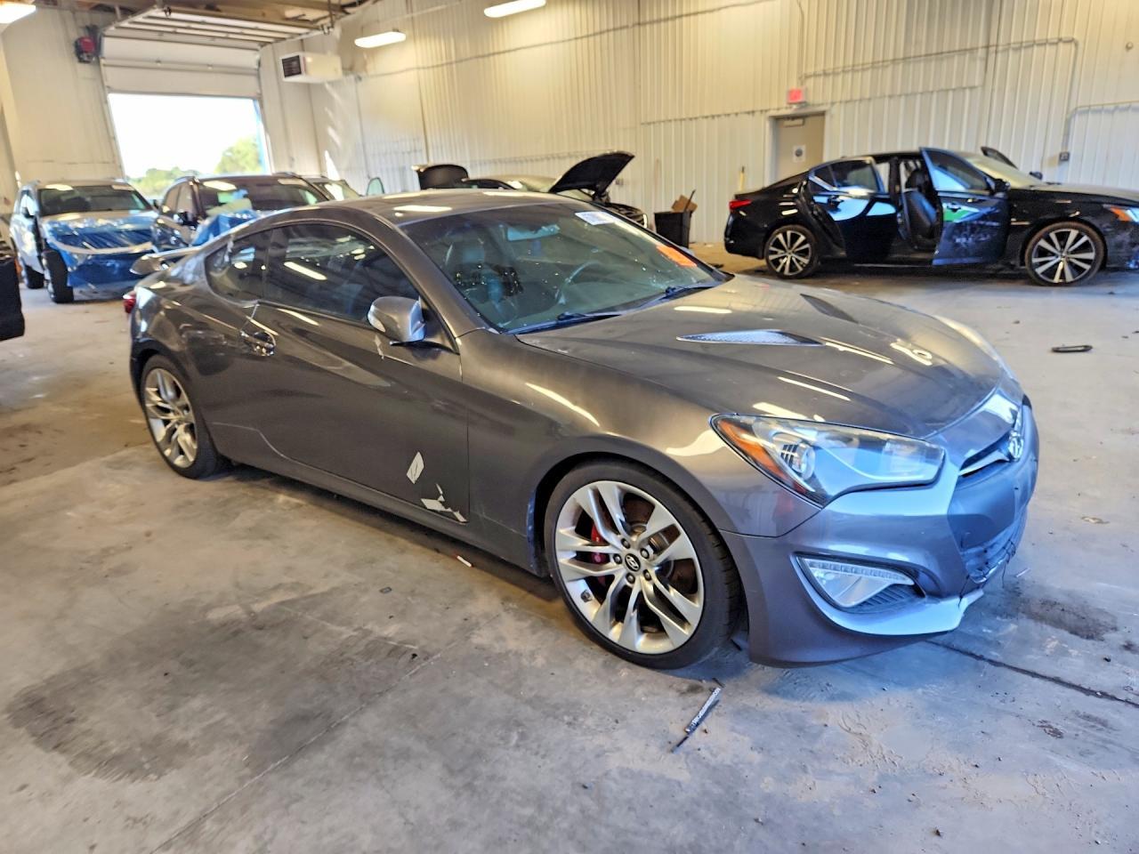 2013 Hyundai Genesis Coupe 3.8L - Фото 4