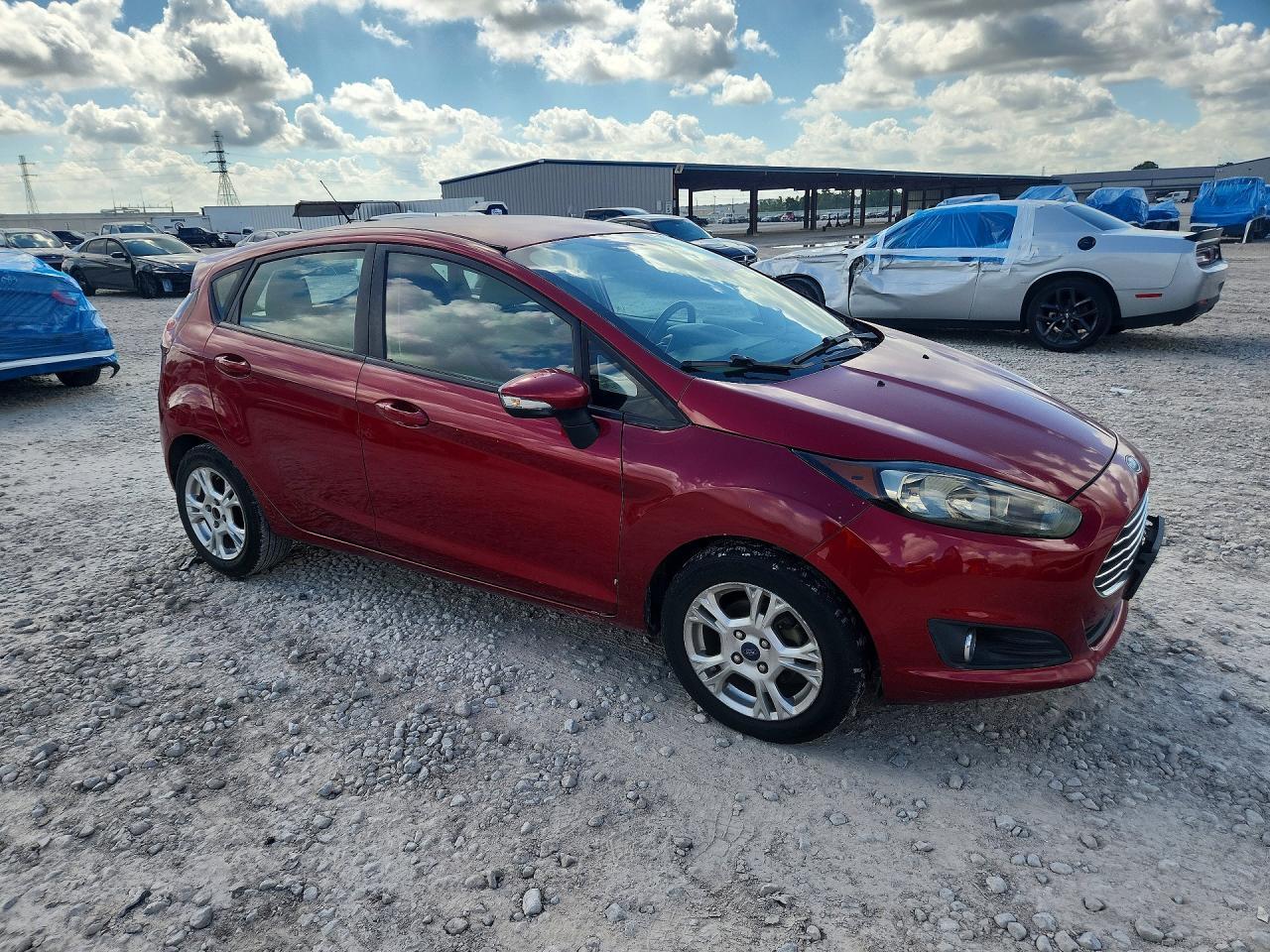 2015 Ford Fiesta Se - Image 4