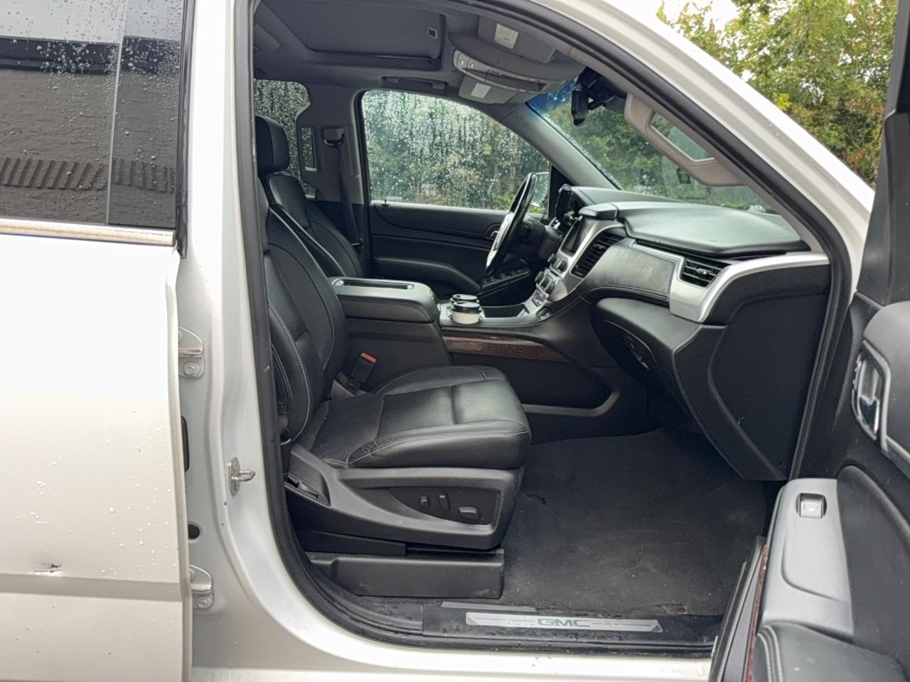 2019 GMC Yukon Xl K1500 Slt - Image 5