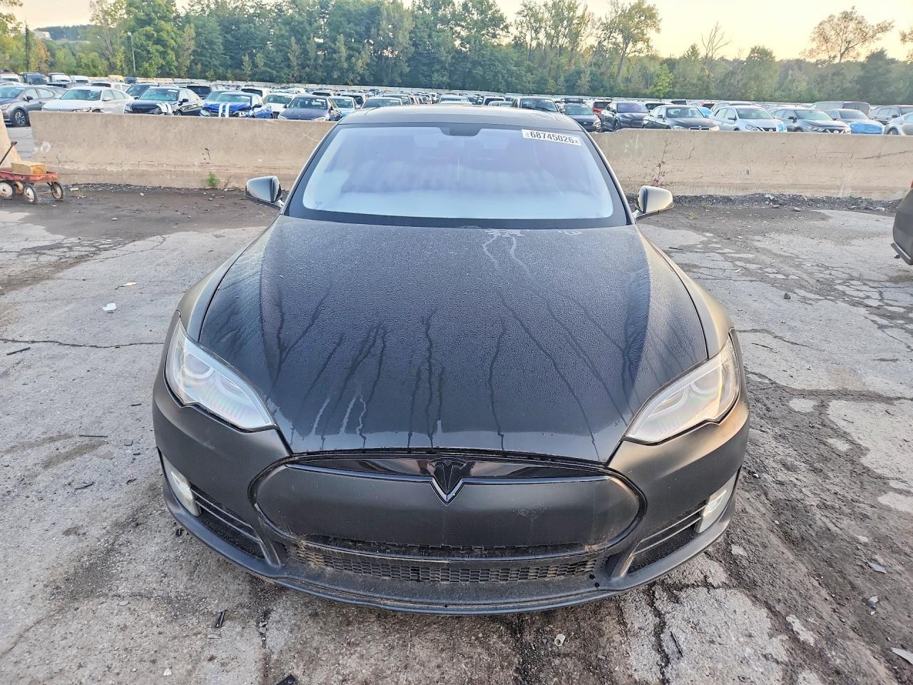 2013 Tesla Model S - Фото 5