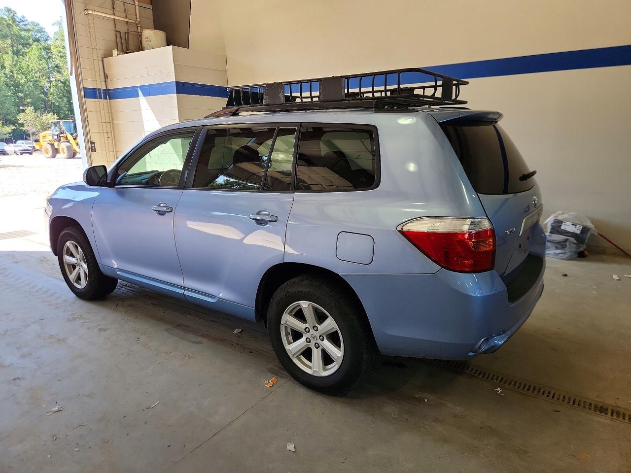 2009 Toyota Highlander Base - Image 2
