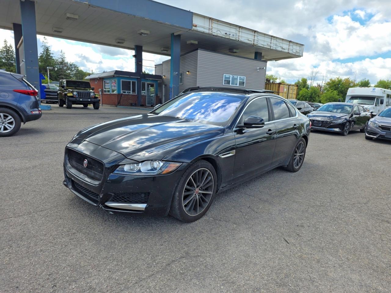 2016 Jaguar Xf Premium - Image 2