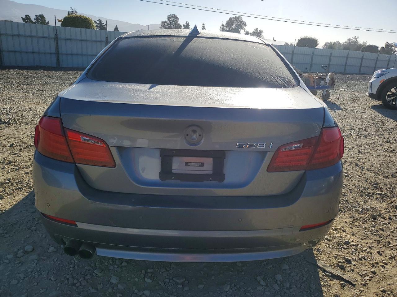 2012 BMW 528 I - Фото 6