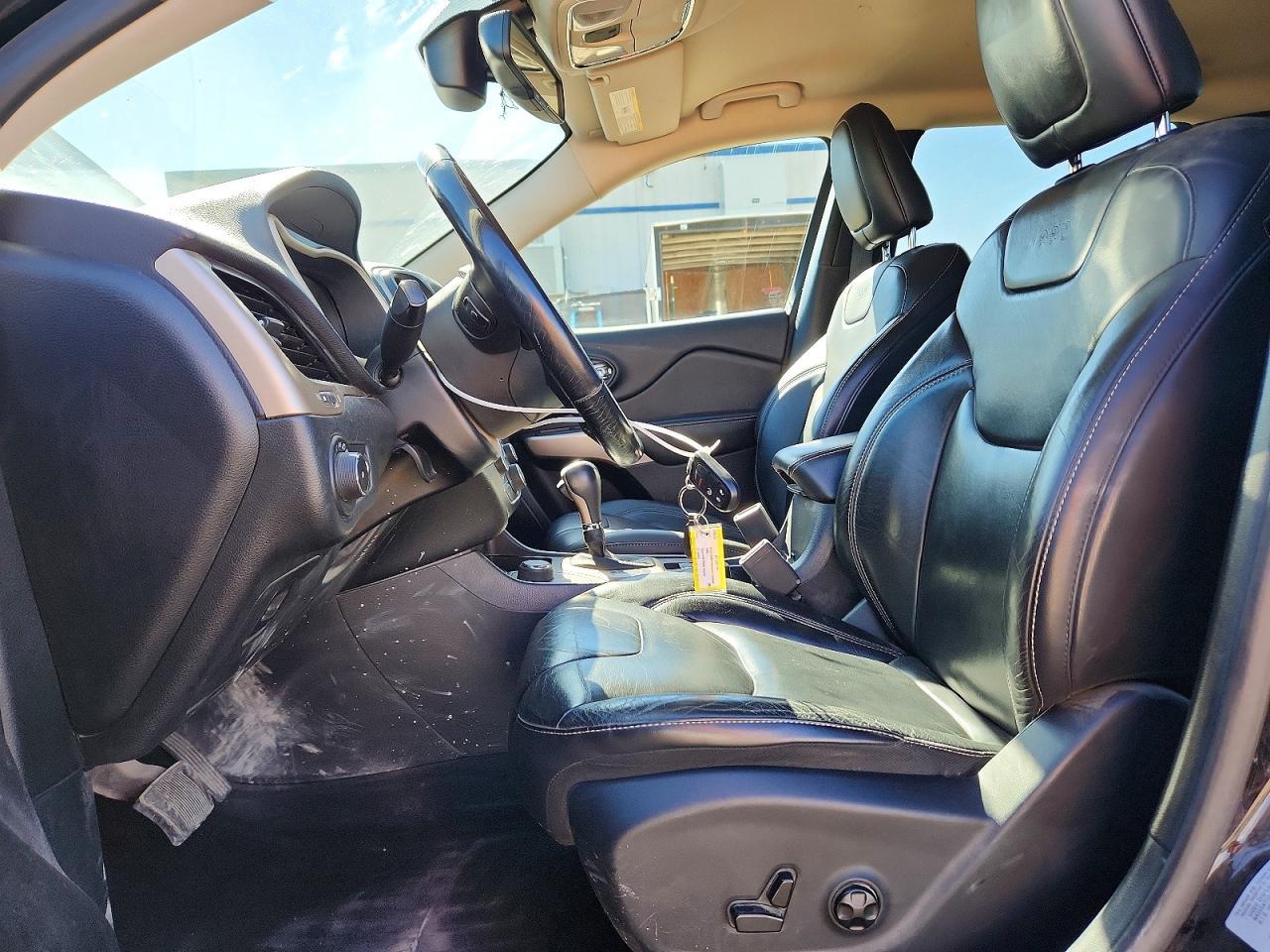 2017 Jeep Cherokee Limited - Image 7
