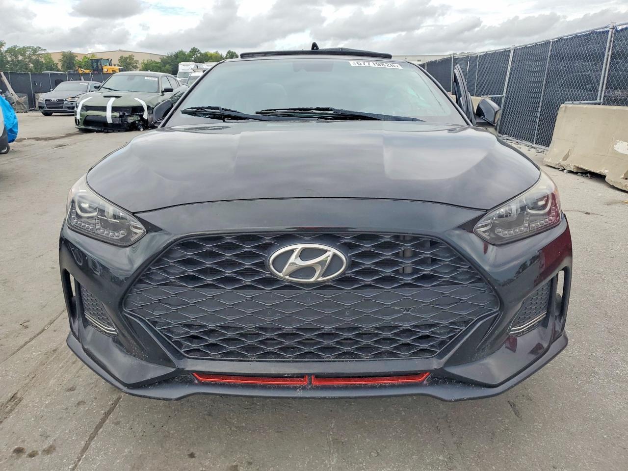 2019 Hyundai Veloster Turbo 1.6T - Image 5