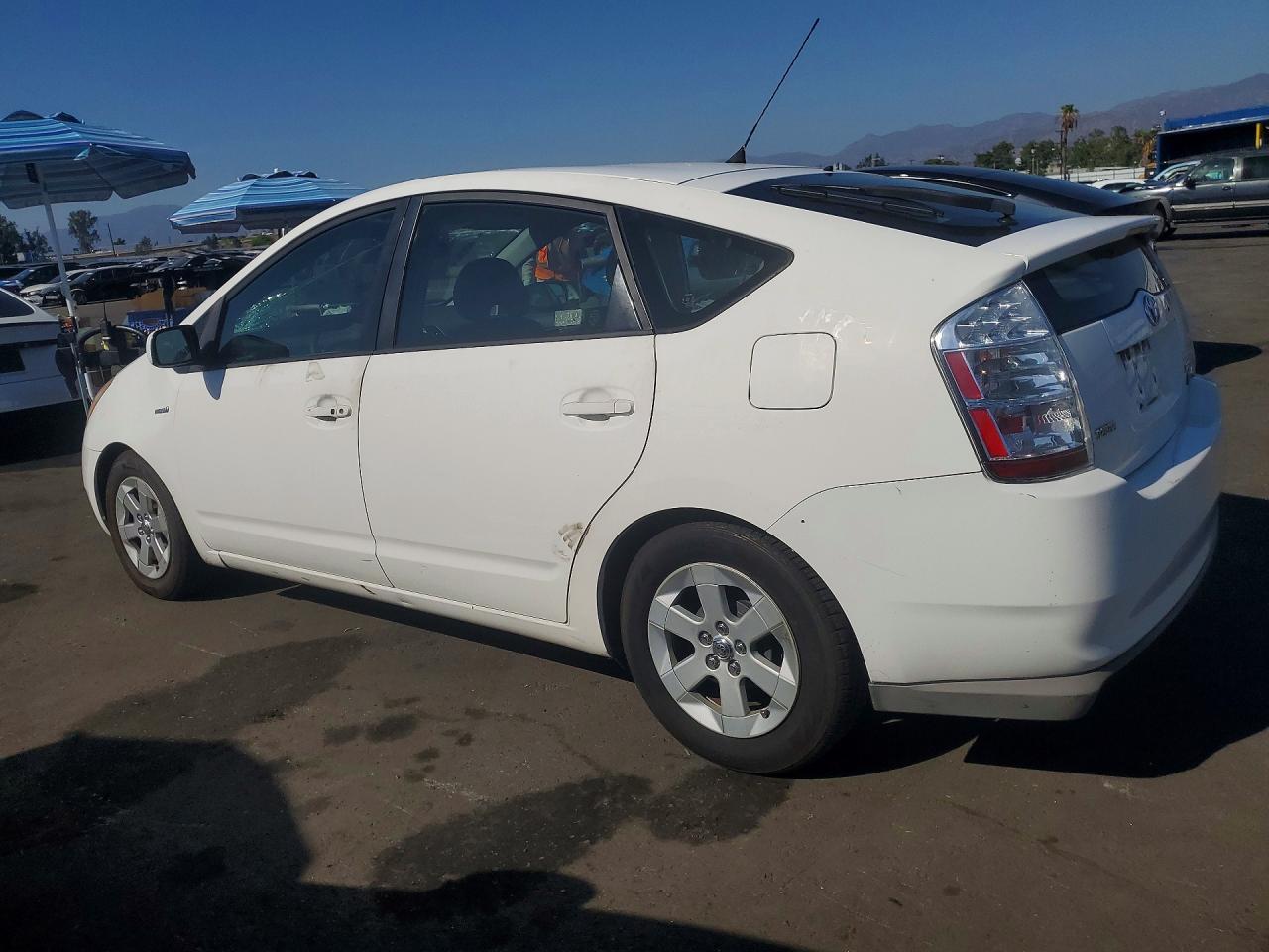 2007 Toyota Prius Base - Фото 2
