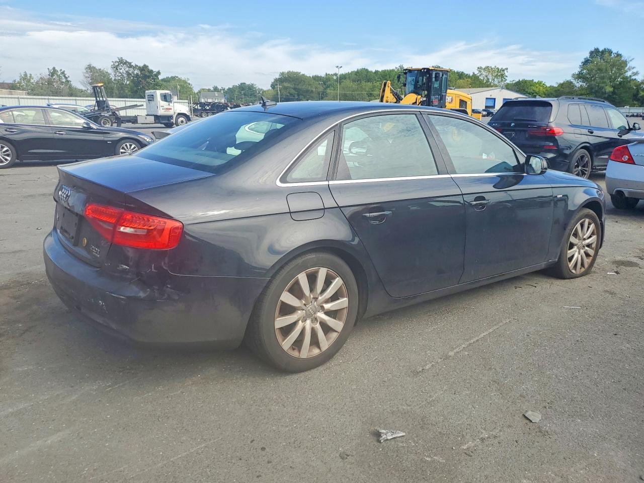 2013 Audi A4 Premium - Фото 3