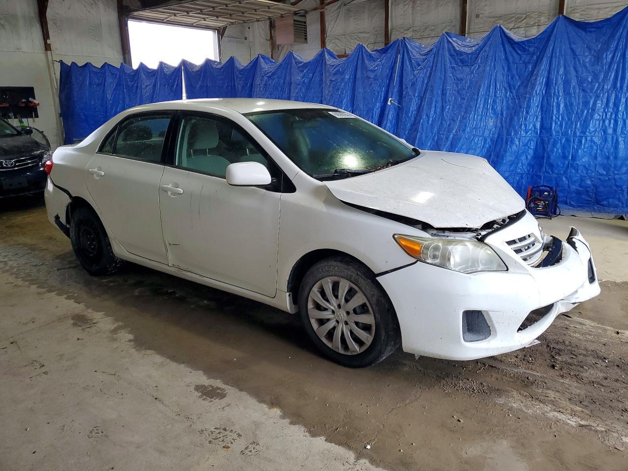 2013 Toyota Corolla Le - Фото 4