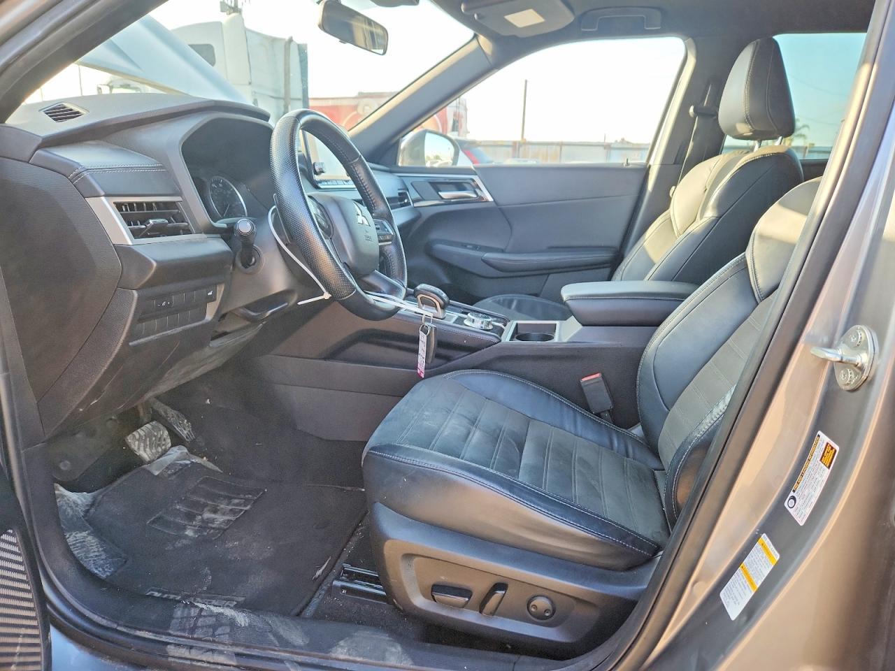 2022 Mitsubishi Outlander Se - Фото 7