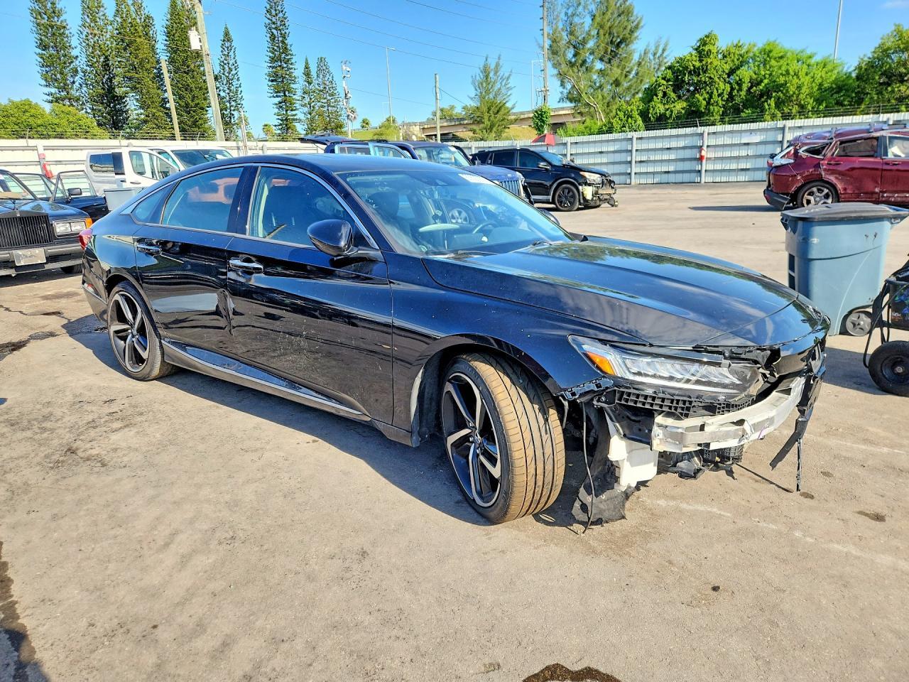 2018 Honda Accord Touring - Фото 4