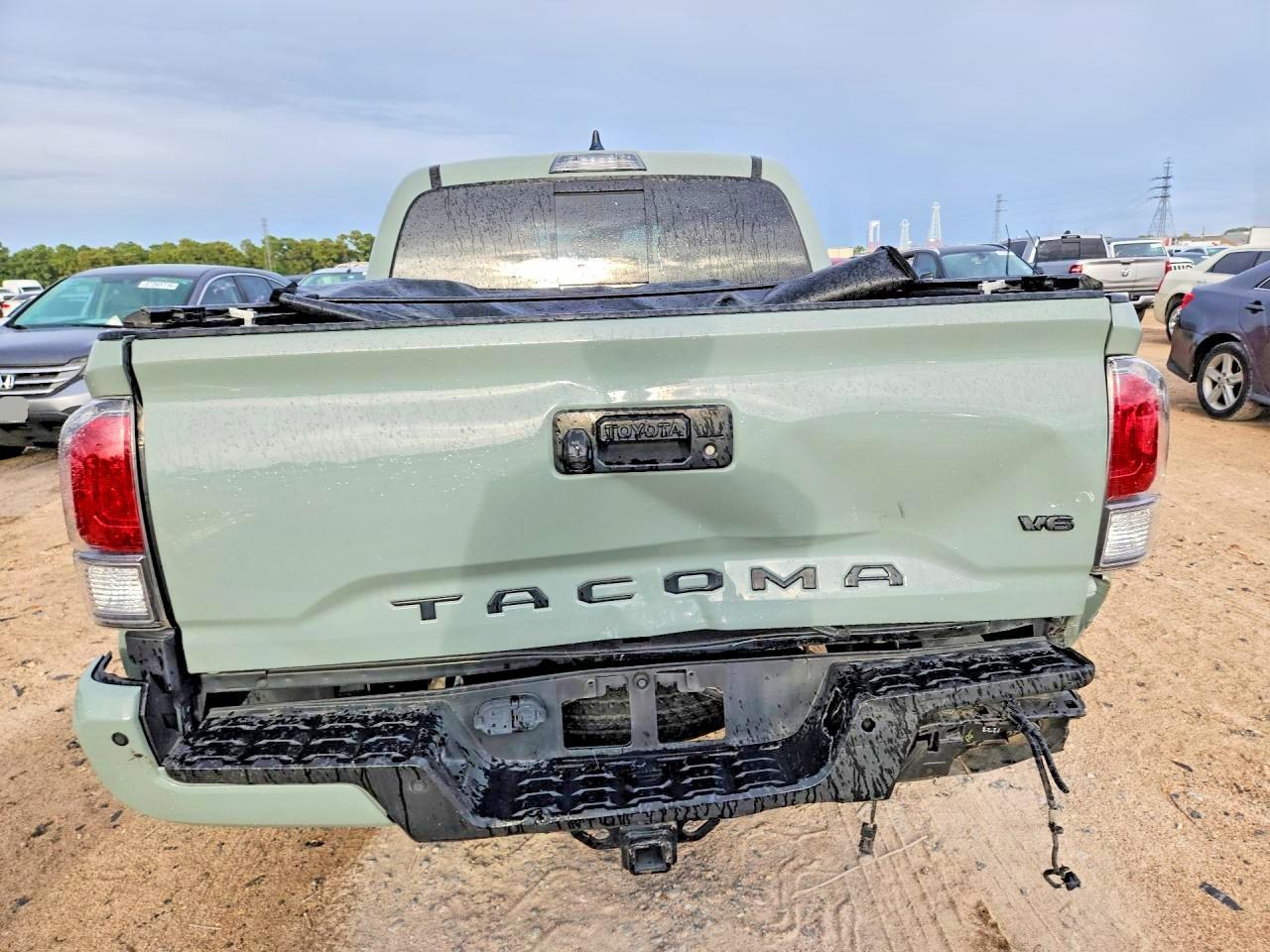 2022 Toyota Tacoma Double Cab - Фото 6