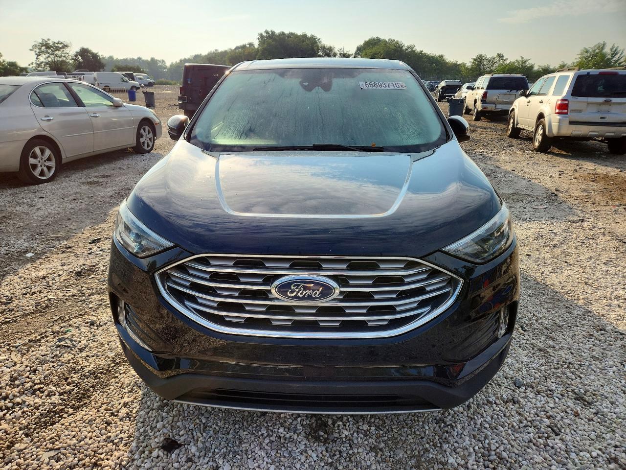 2022 Ford Edge Titanium - Фото 5