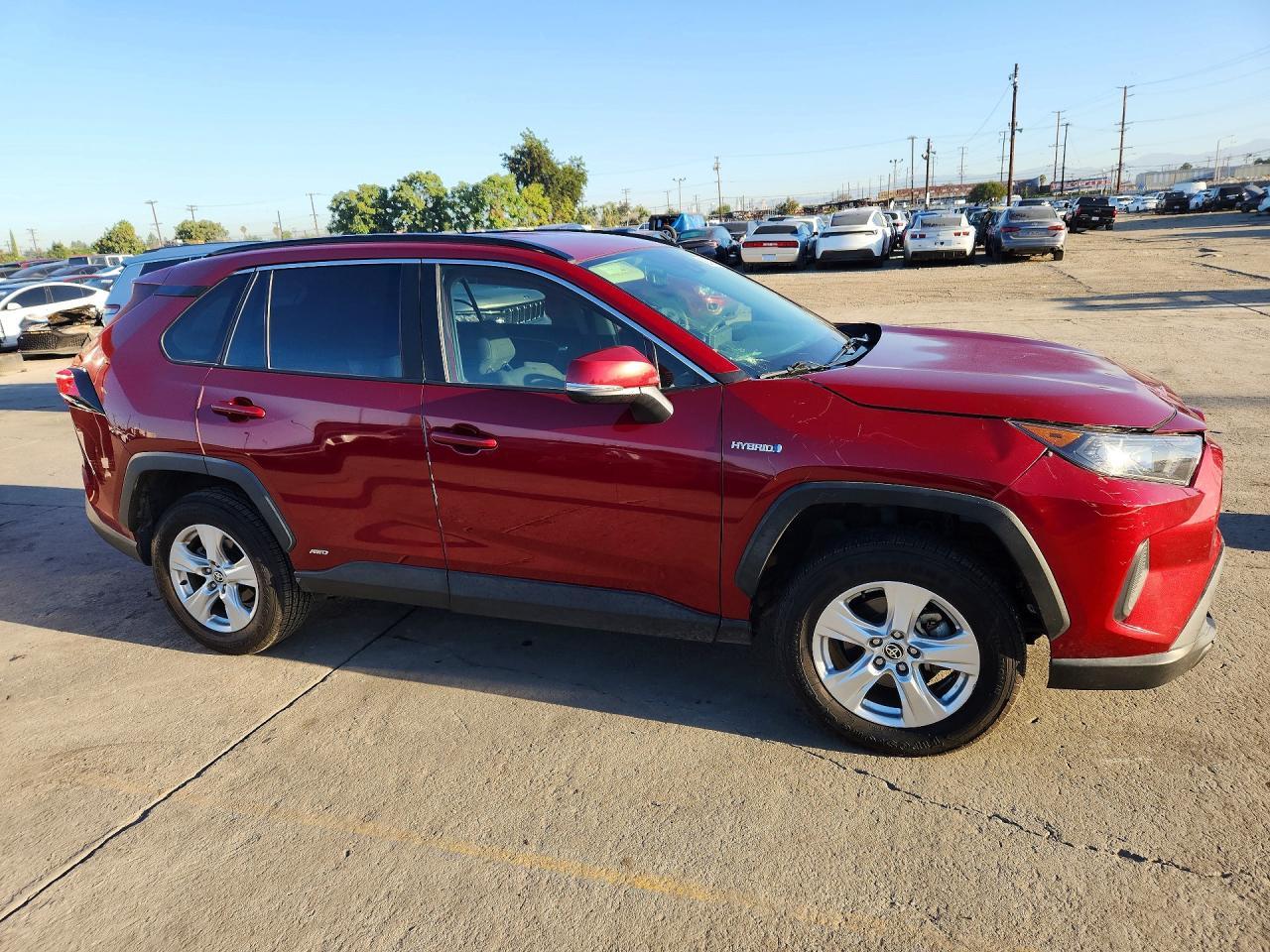 2021 Toyota Rav4 Le - Фото 4