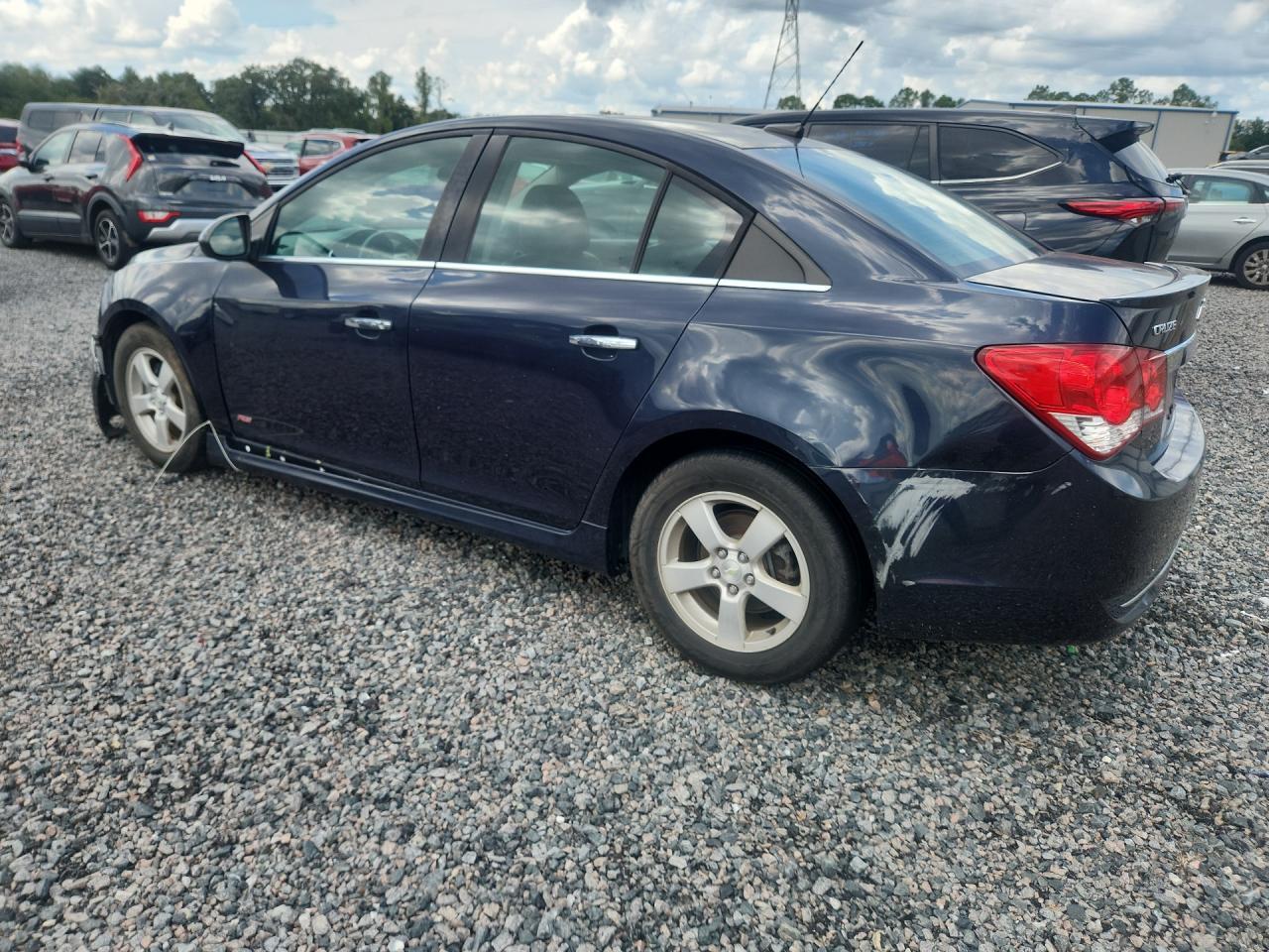2014 Chevrolet Cruze Ltz - Image 2