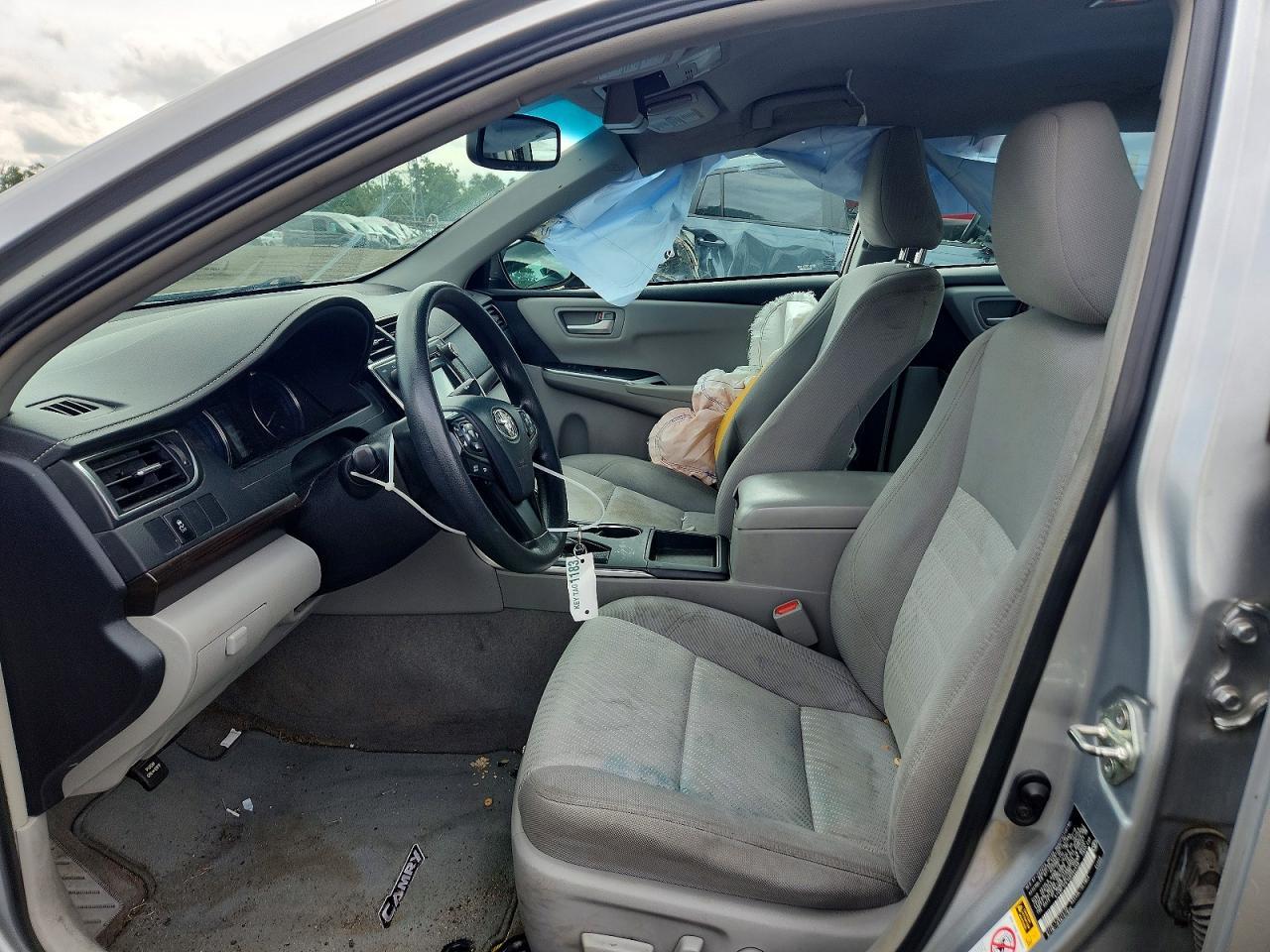2016 Toyota Camry Le - Фото 7
