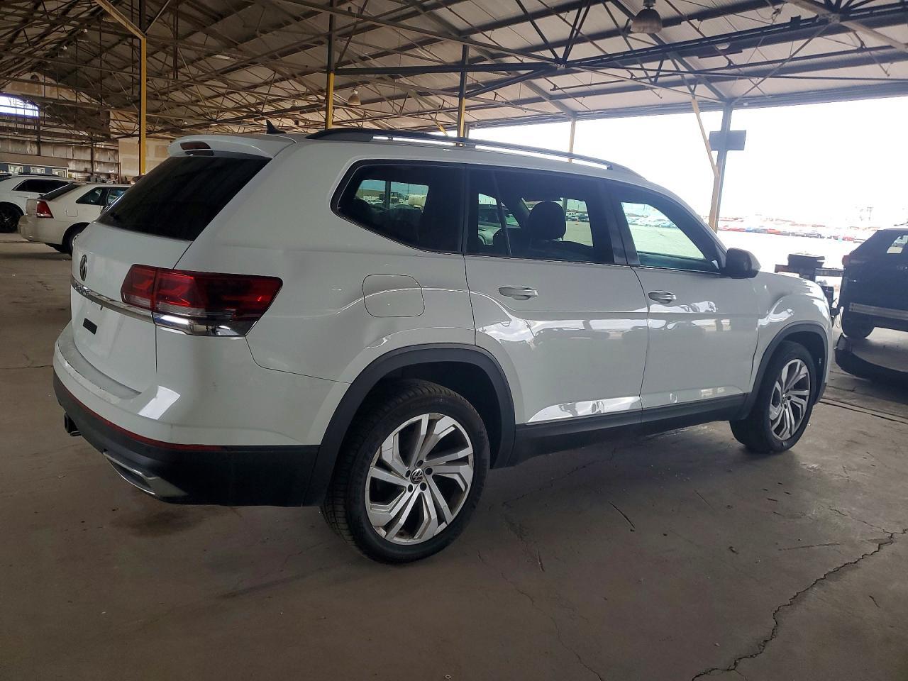 2021 Volkswagen Atlas Se - Image 3