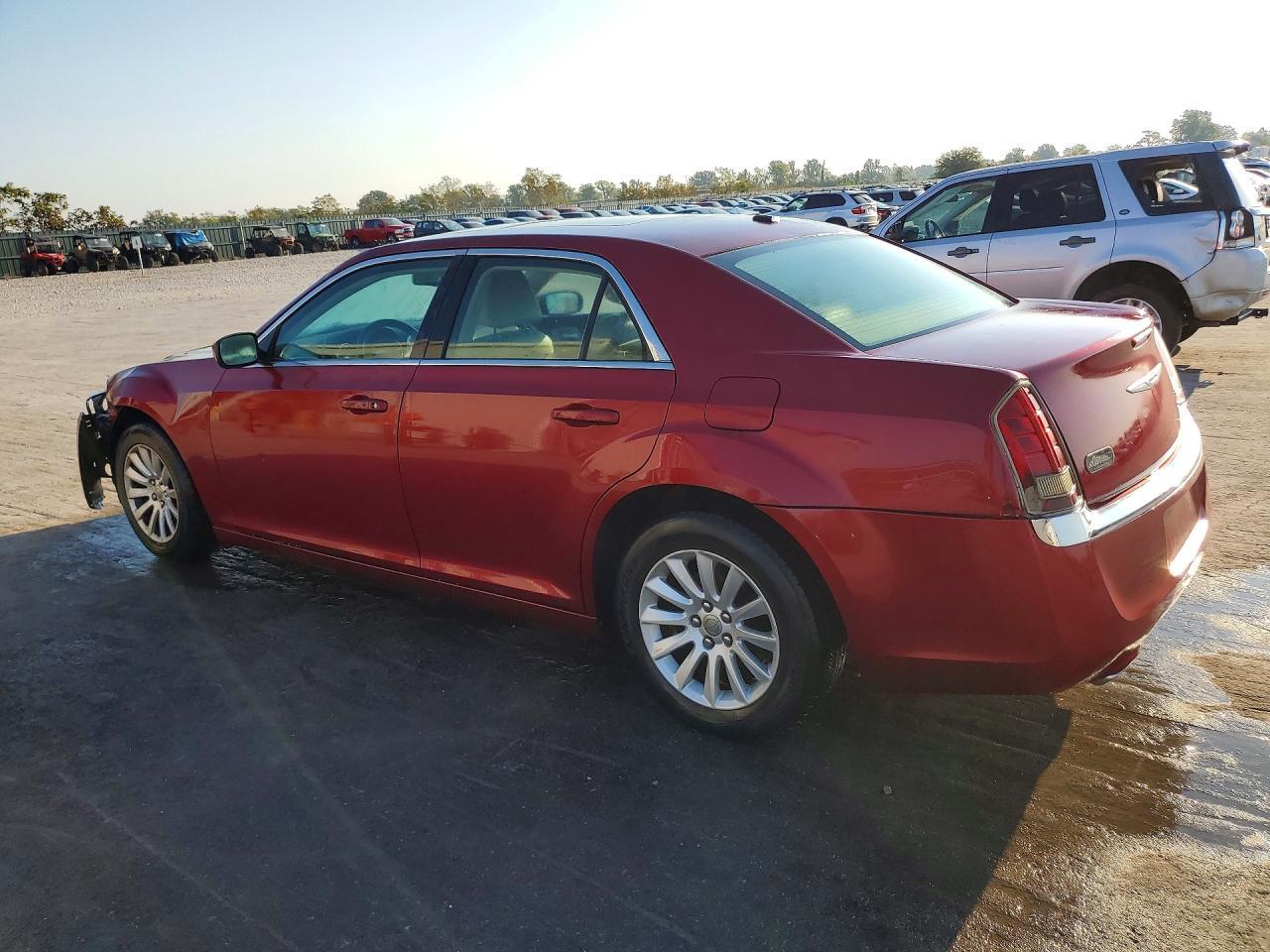 2013 Chrysler 300 - Image 2