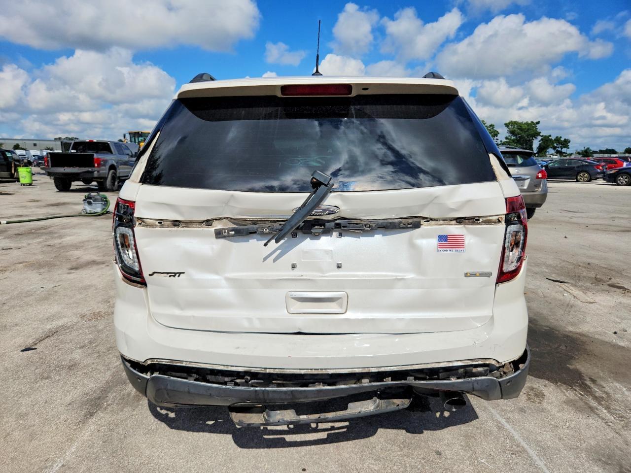2014 Ford Explorer Sport - Фото 6