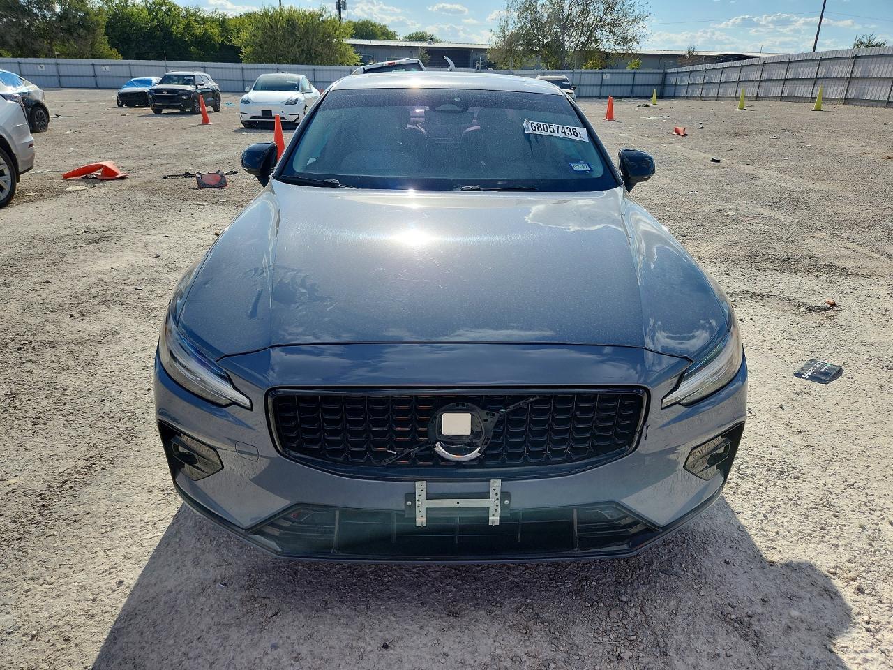 2024 Volvo S60 Core - Фото 5