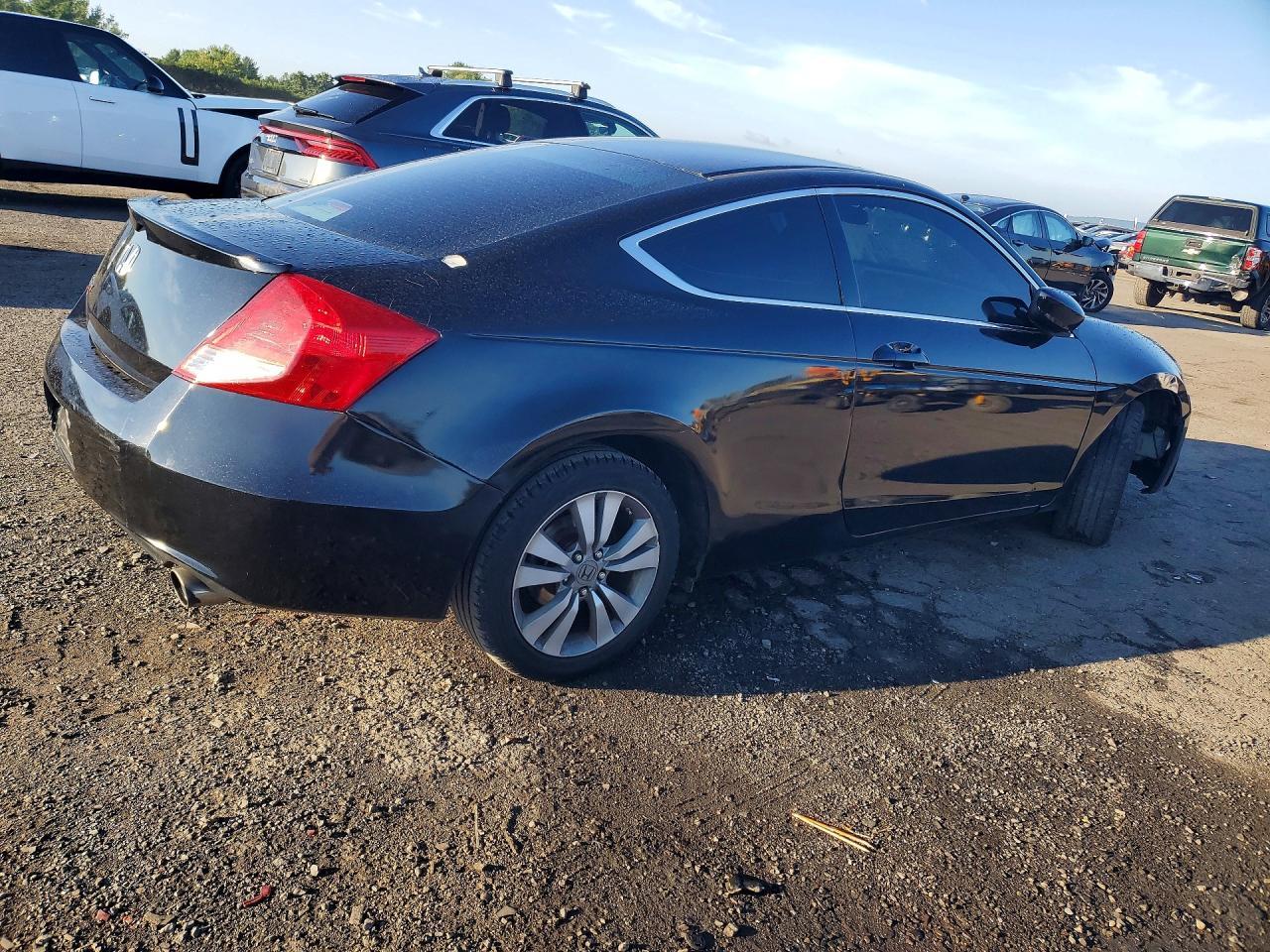 2012 Honda Accord Lx - Image 3