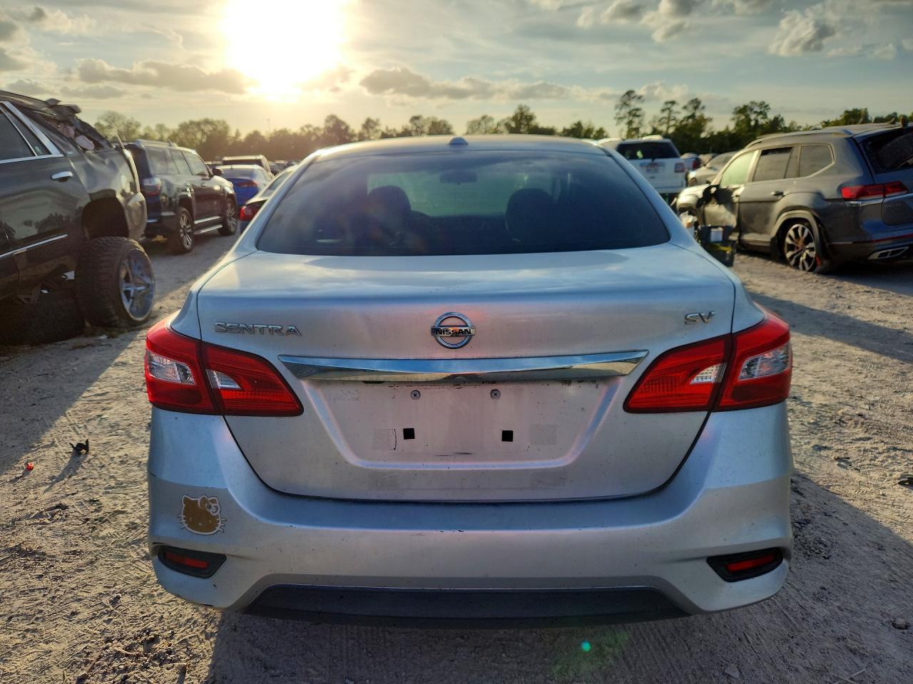 2018 Nissan Sentra Sv - Image 6