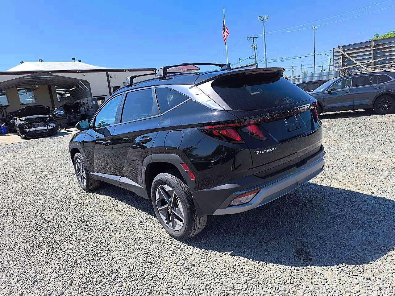 2025 Hyundai Tucson Sel - Image 2