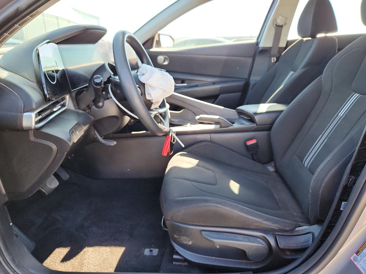 2024 Hyundai Elantra Sel - Image 7