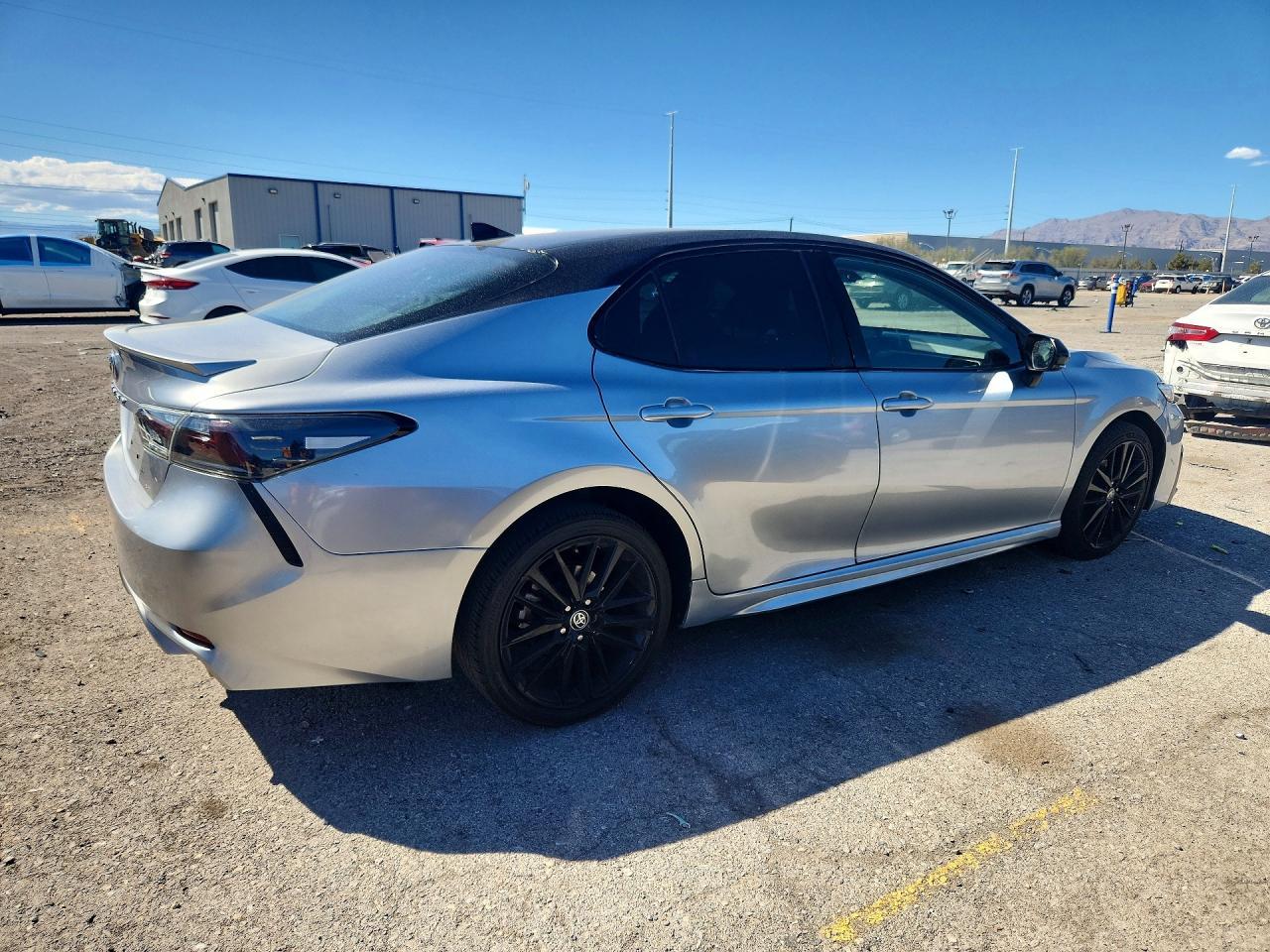 2024 Toyota Camry Xse - Фото 3