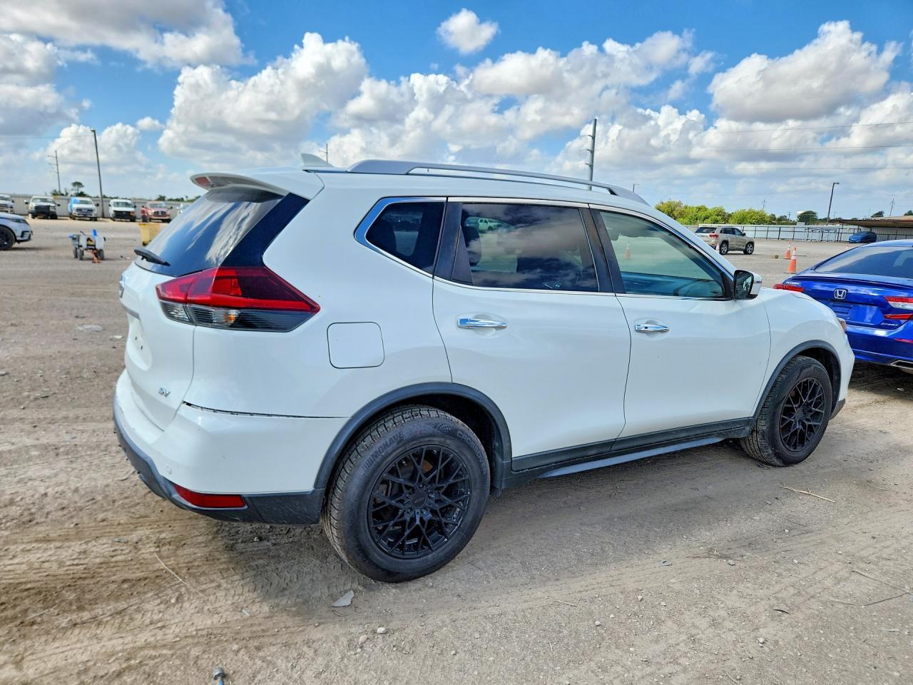 2019 Nissan Rogue Sv - Фото 3
