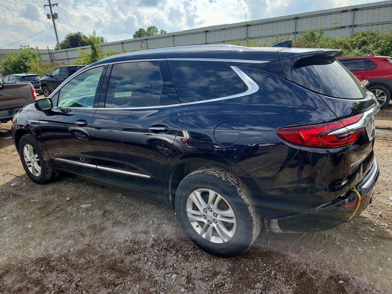 2020 Buick Enclave Essence - Фото 2