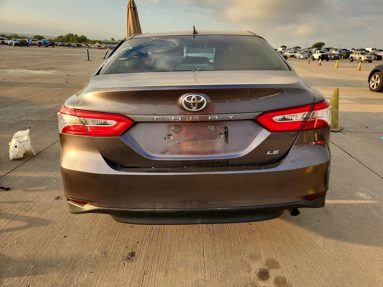 2019 Toyota Camry Le - Image 6