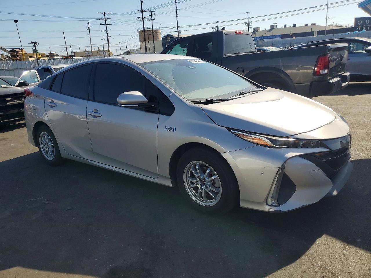 2019 Toyota Prius Prime Plus - Фото 4