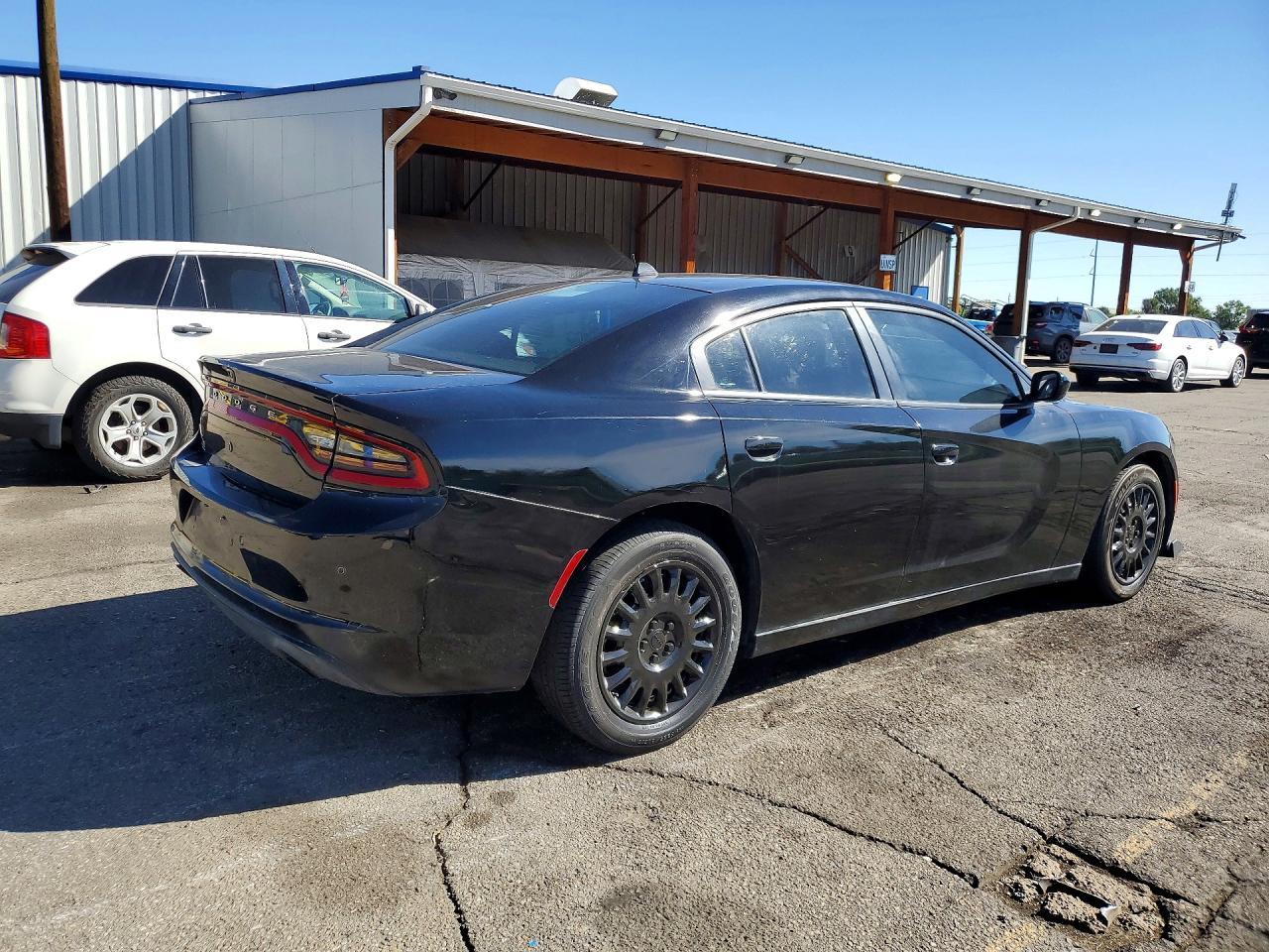 2015 Dodge Charger Police - Фото 3