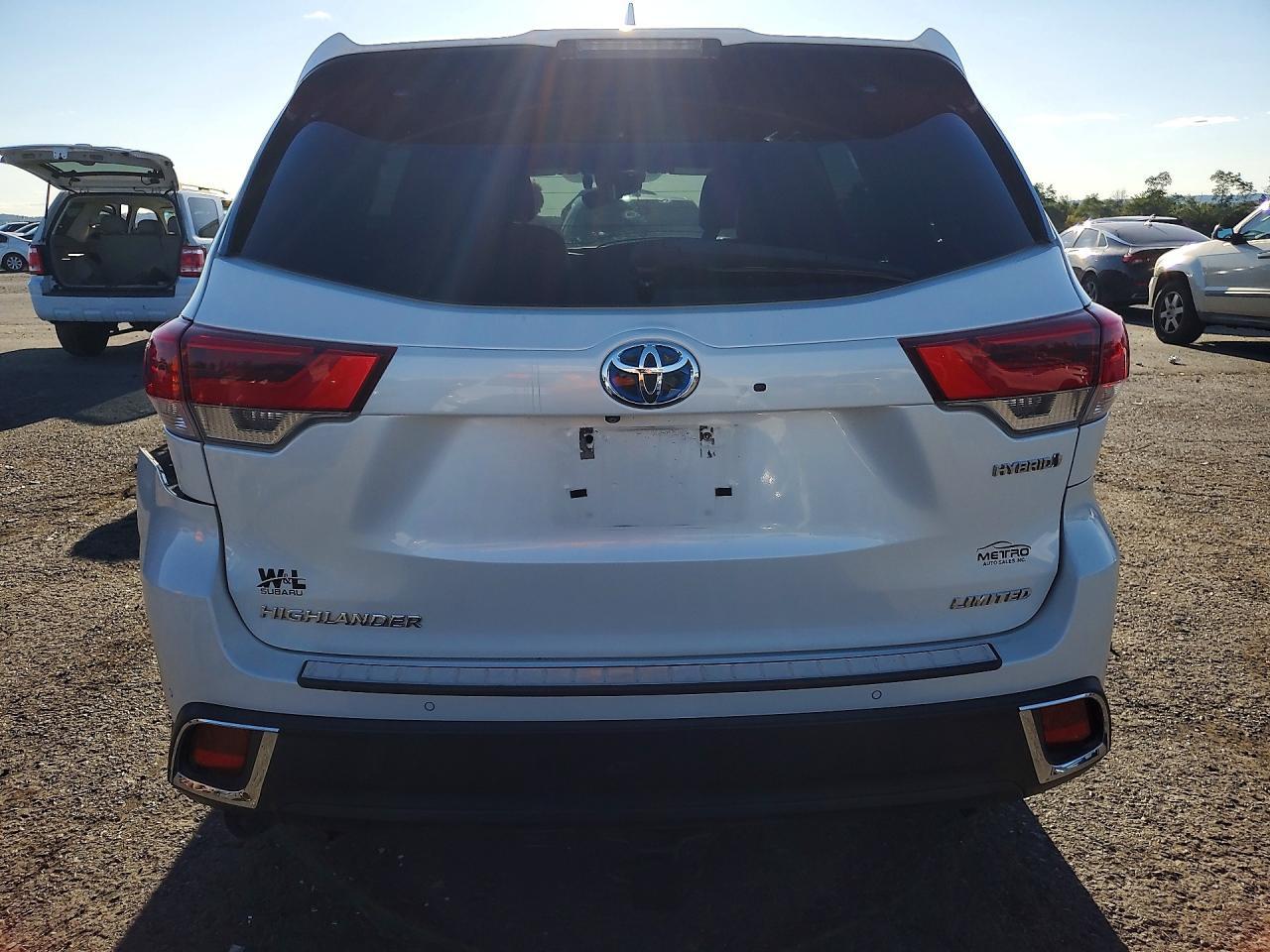 2017 Toyota Highlander Hybrid Limited Platinum - Фото 6