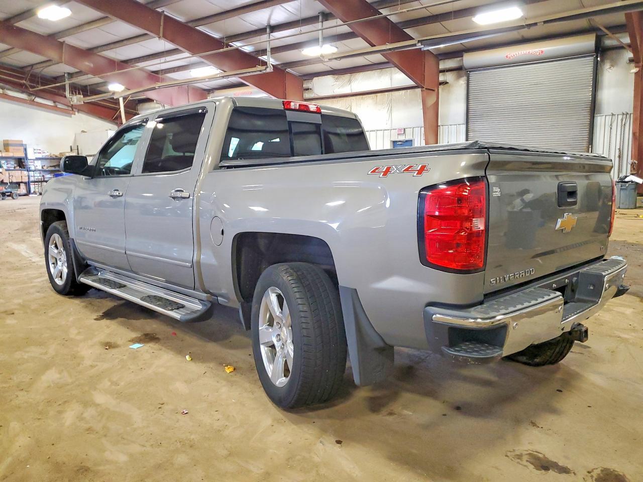 2017 Chevrolet Silverado K1500 Lt - Фото 2