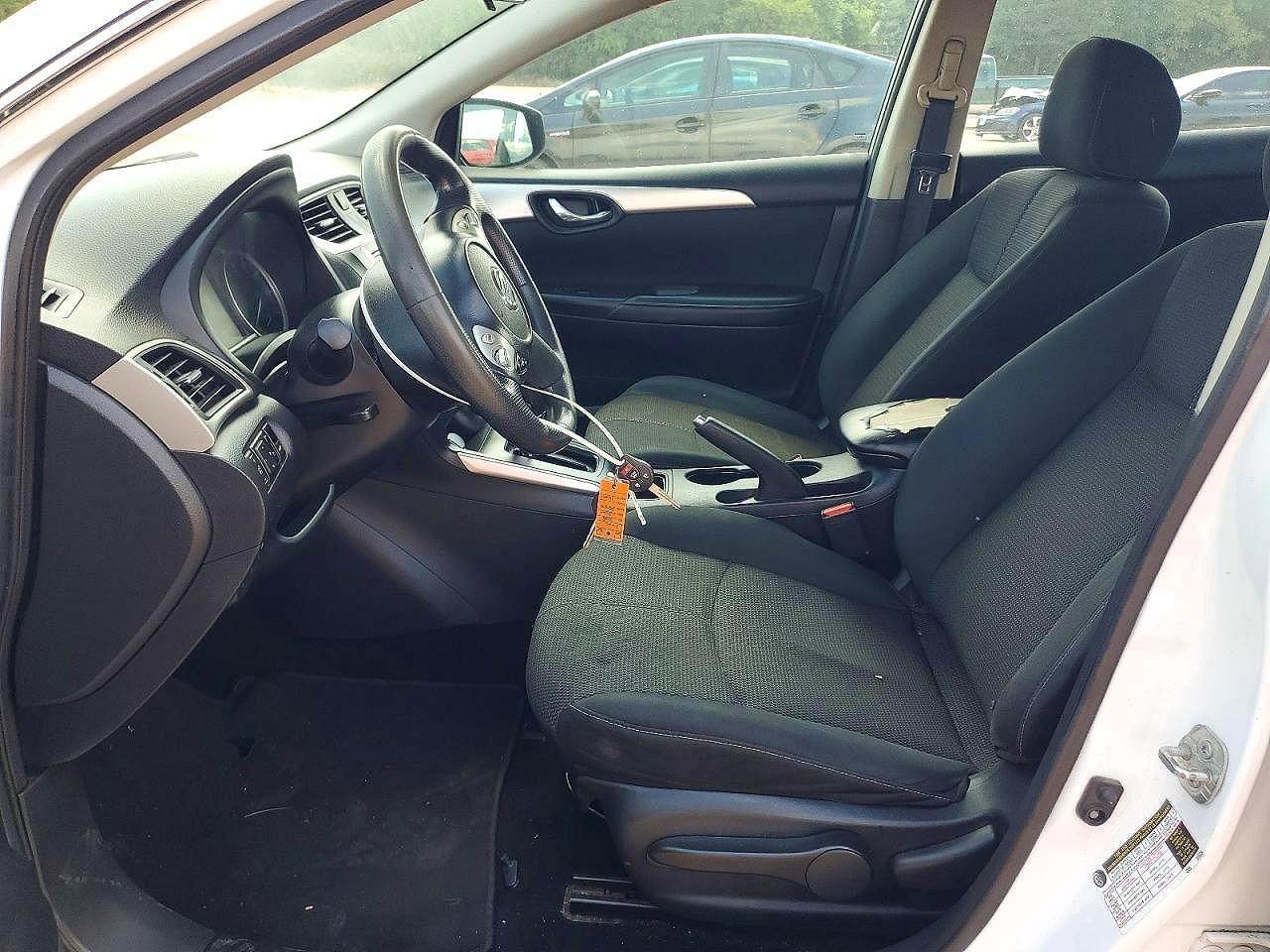2018 Nissan Sentra S - Image 7