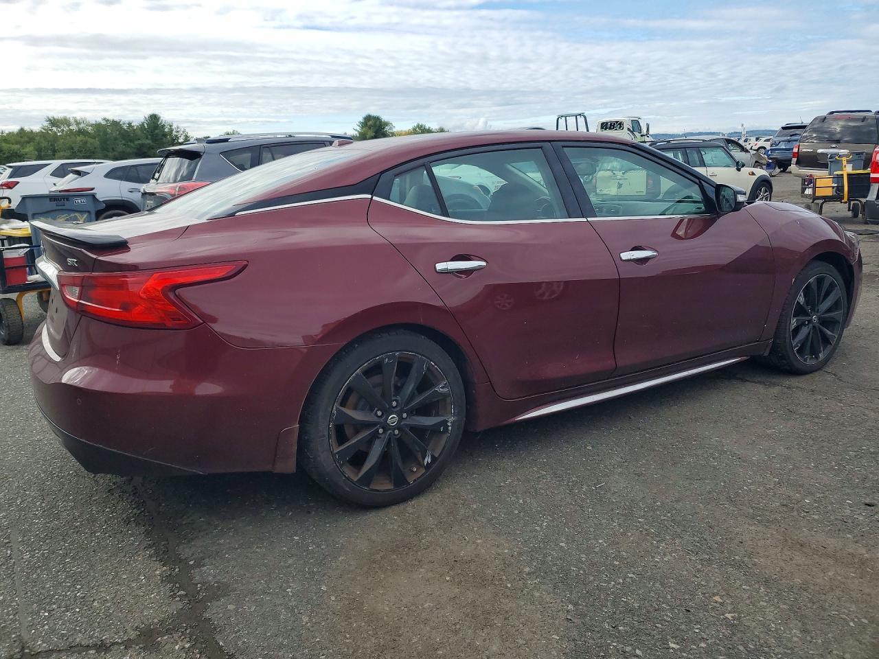 2017 Nissan Maxima 3.5 Sr - Image 3