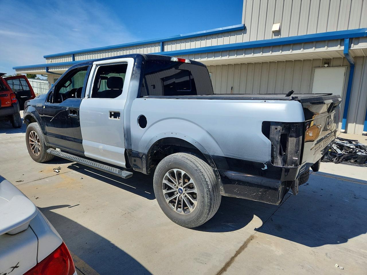 2020 Ford F150 Supercrew - Фото 2