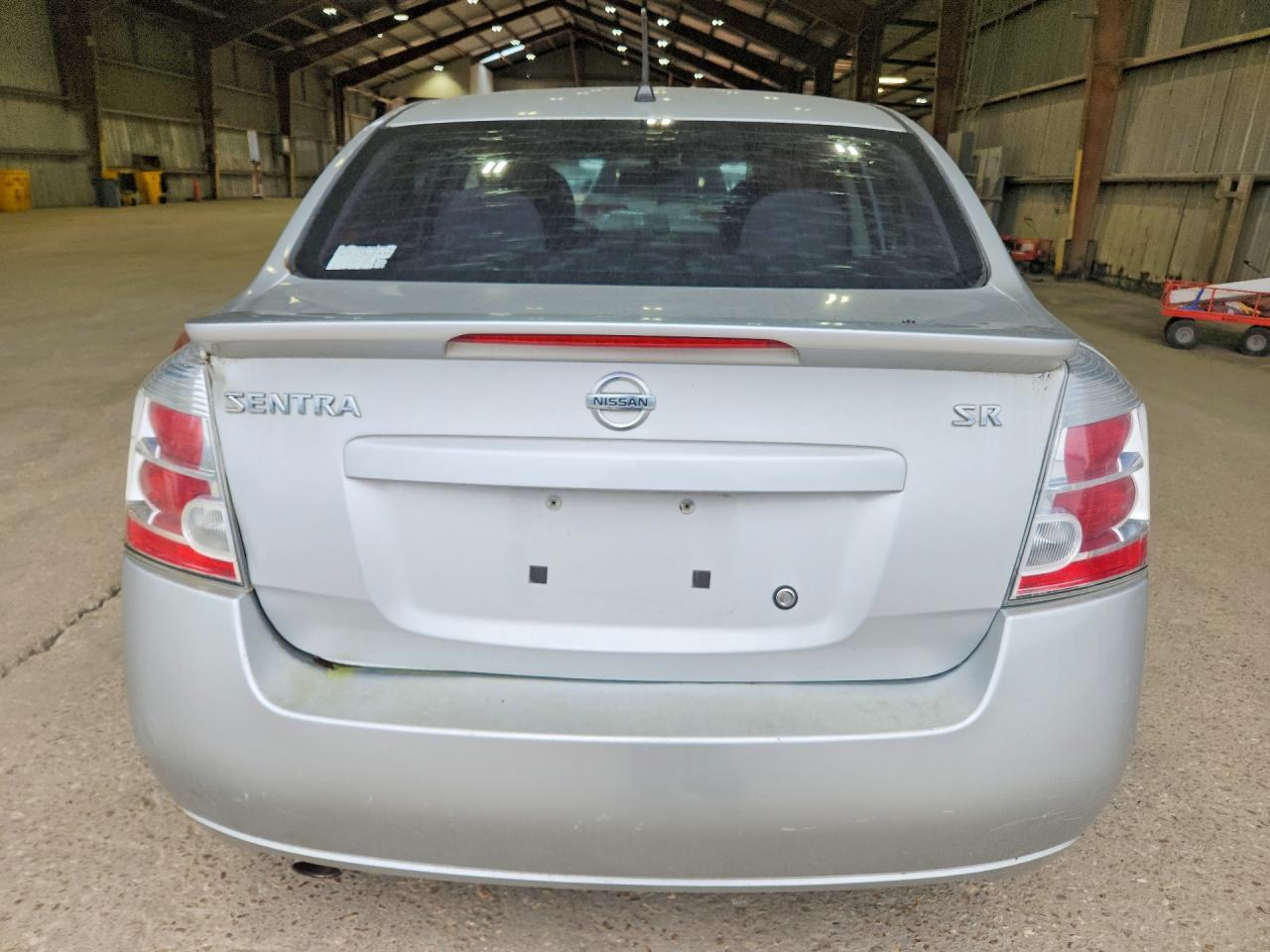 2011 Nissan Sentra 2.0 - Фото 6