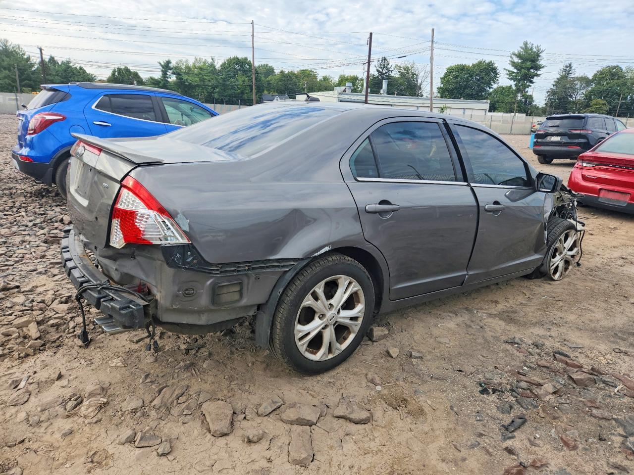 2012 Ford Fusion Se - Фото 3