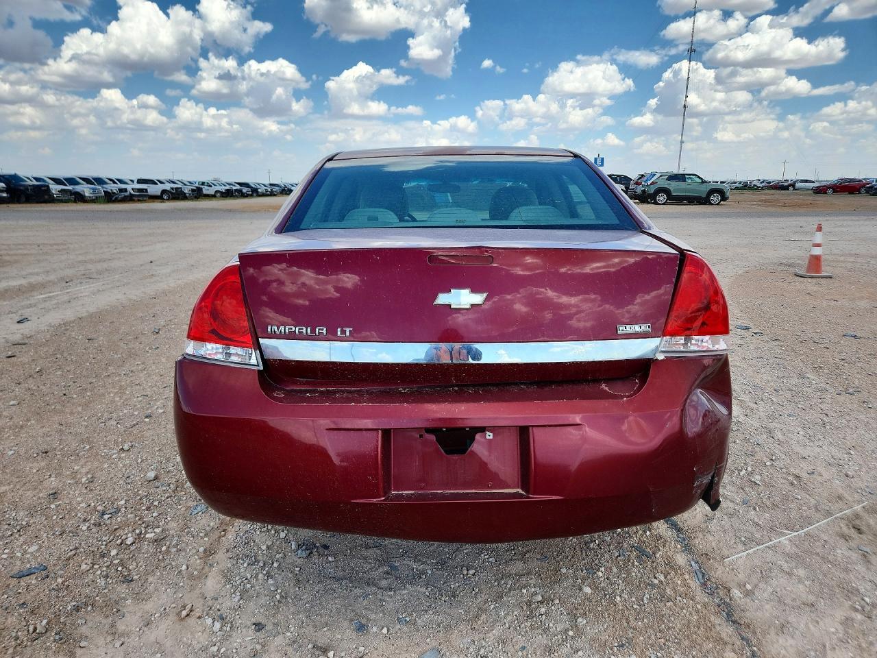 2010 Chevrolet Impala Lt - Image 6