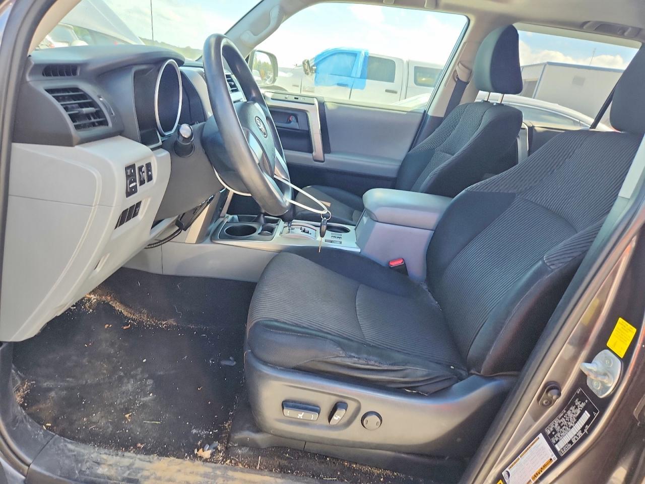2010 Toyota 4Runner Sr5 - Фото 7
