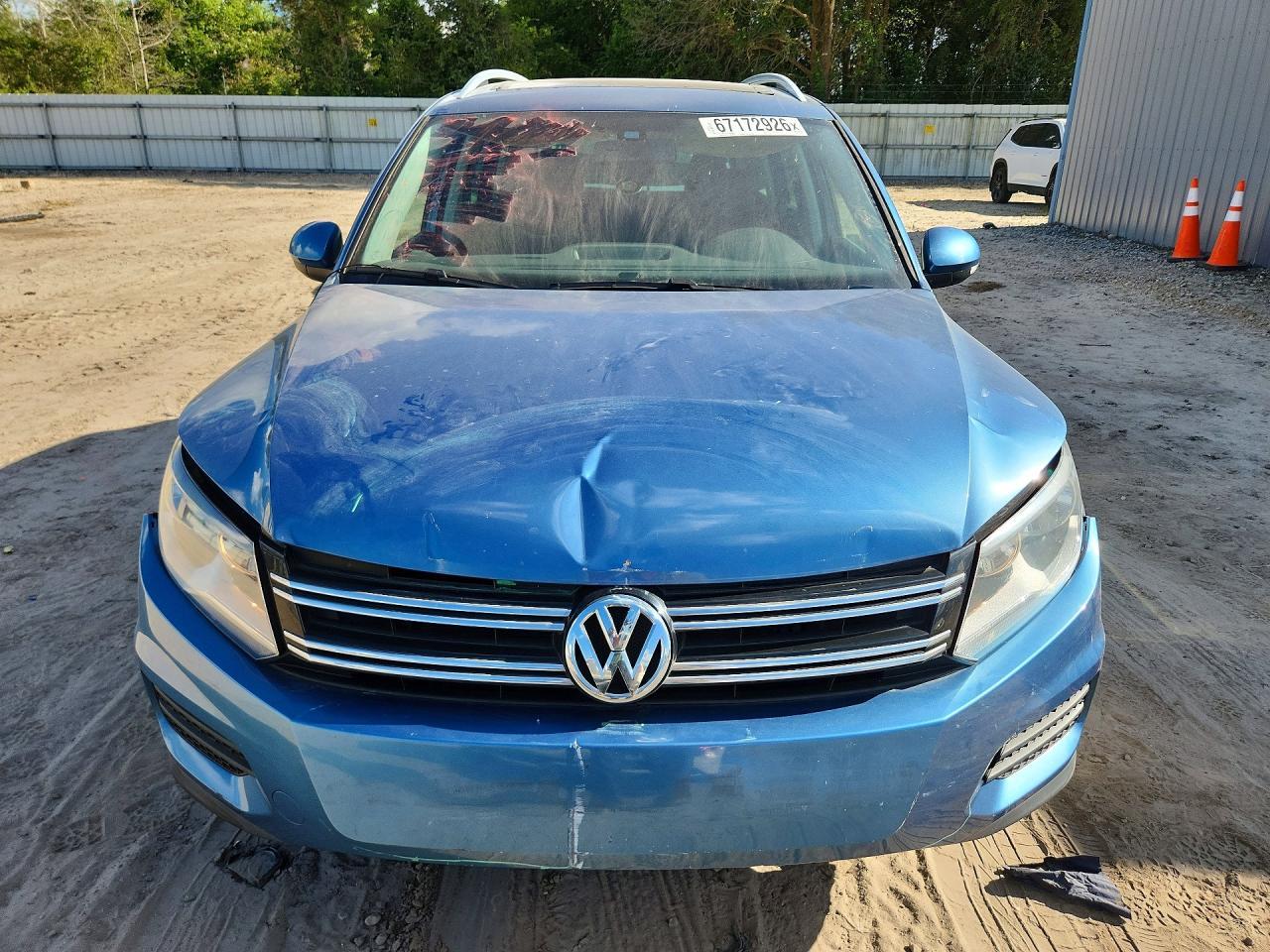 2017 Volkswagen Tiguan Wolfsburg - Image 5