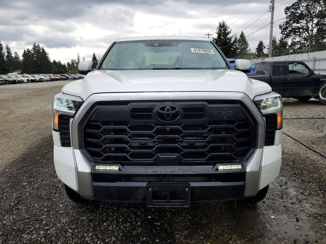 2023 Toyota Tundra Crewmax Limited - Image 5