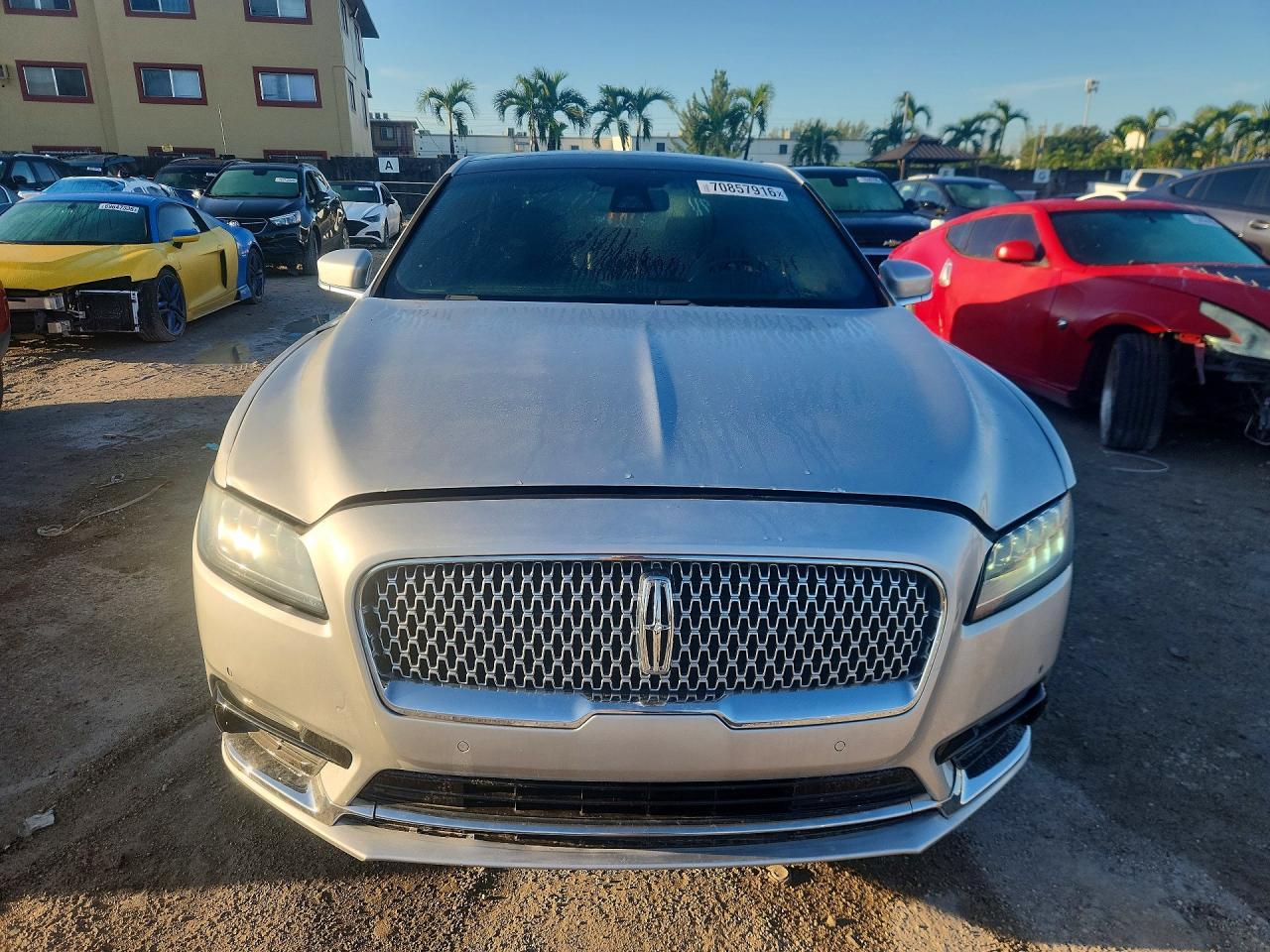 2017 Lincoln Continental Reserve - Фото 5